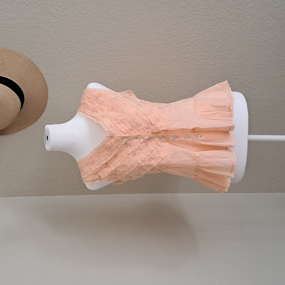 Chaudry sleeveless blouse Size L